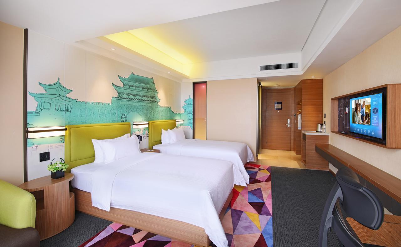 Hampton By Hilton Qujin Hotel Qujing Esterno foto