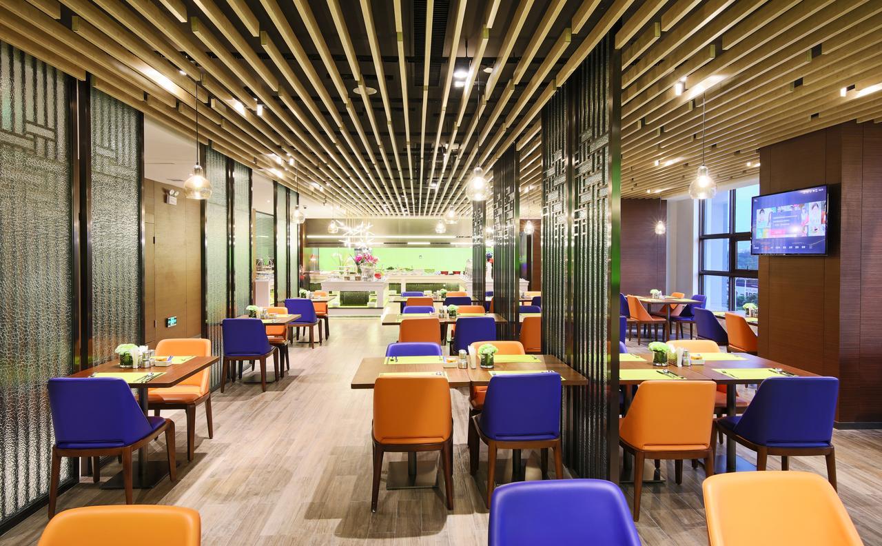 Hampton By Hilton Qujin Hotel Qujing Esterno foto
