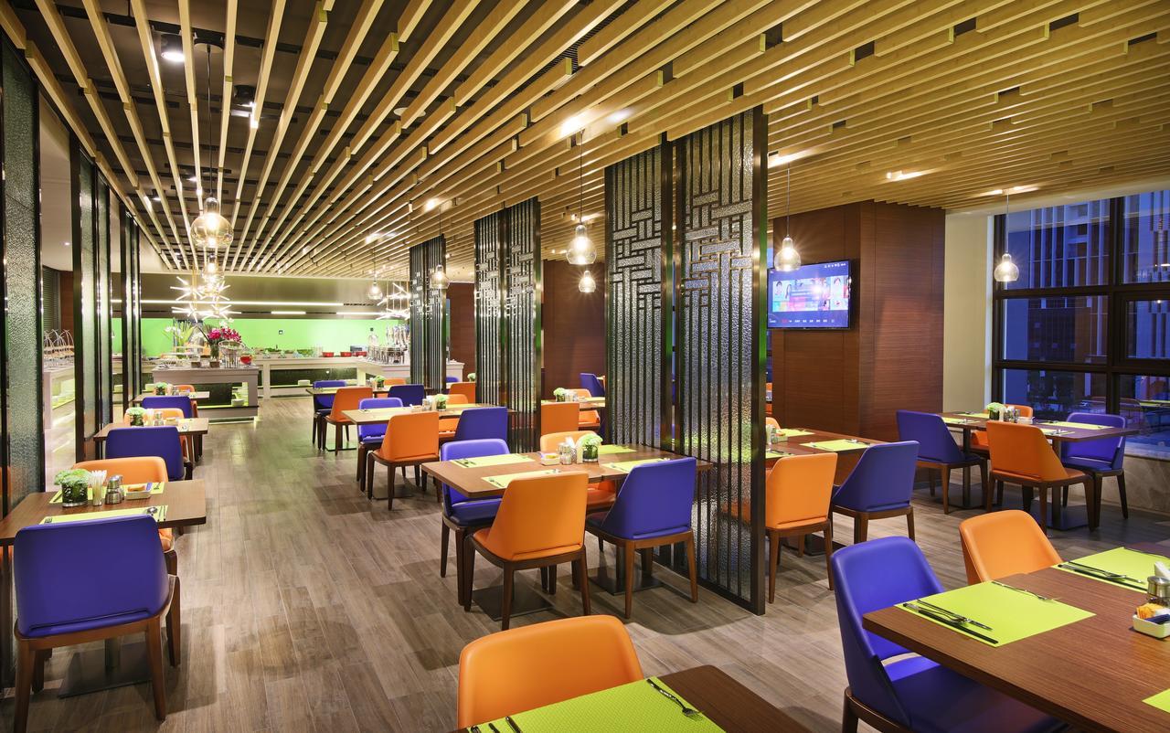 Hampton By Hilton Qujin Hotel Qujing Esterno foto